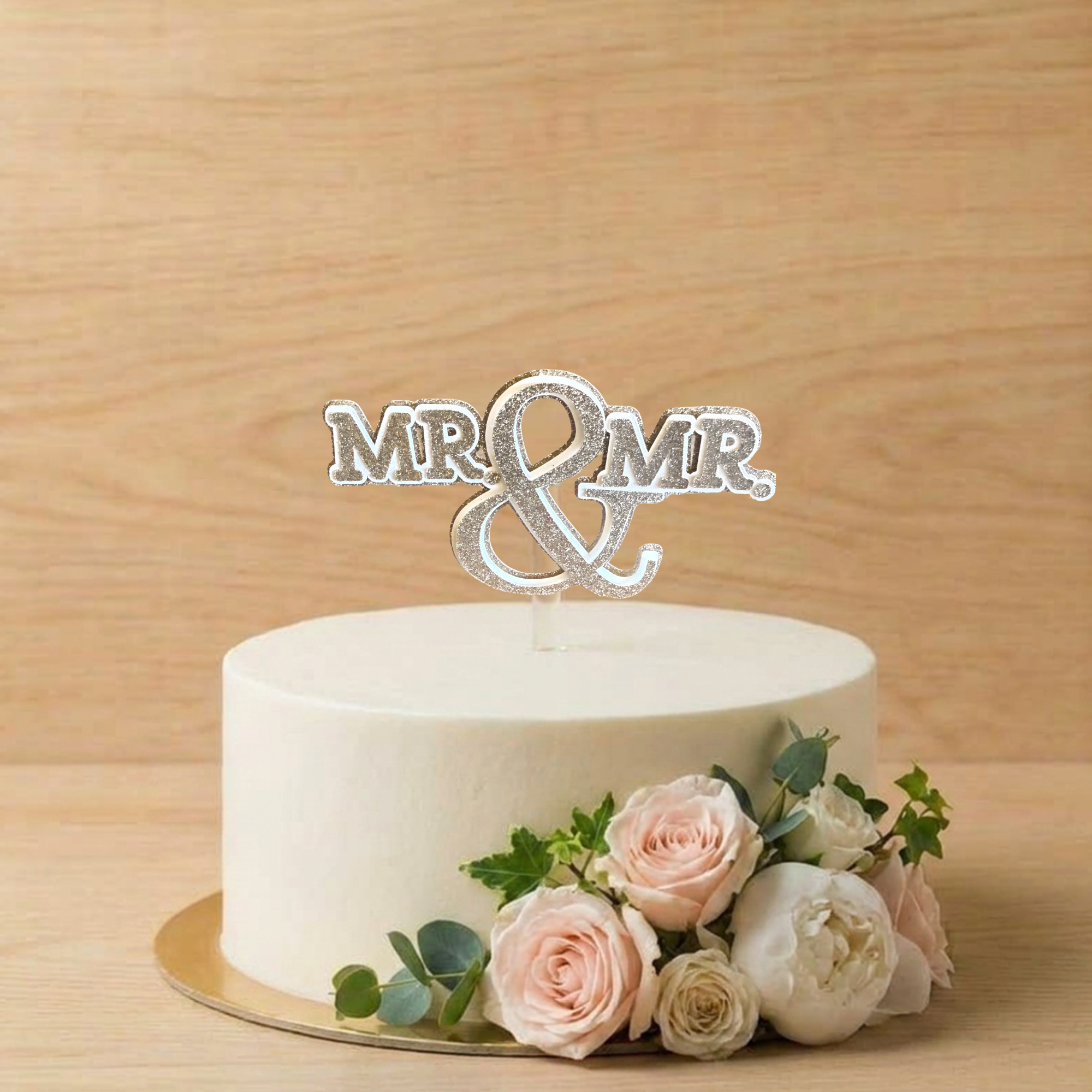 Mr & Mrs Wedding Cake Topper – Gold or Silver Glitter Decoration